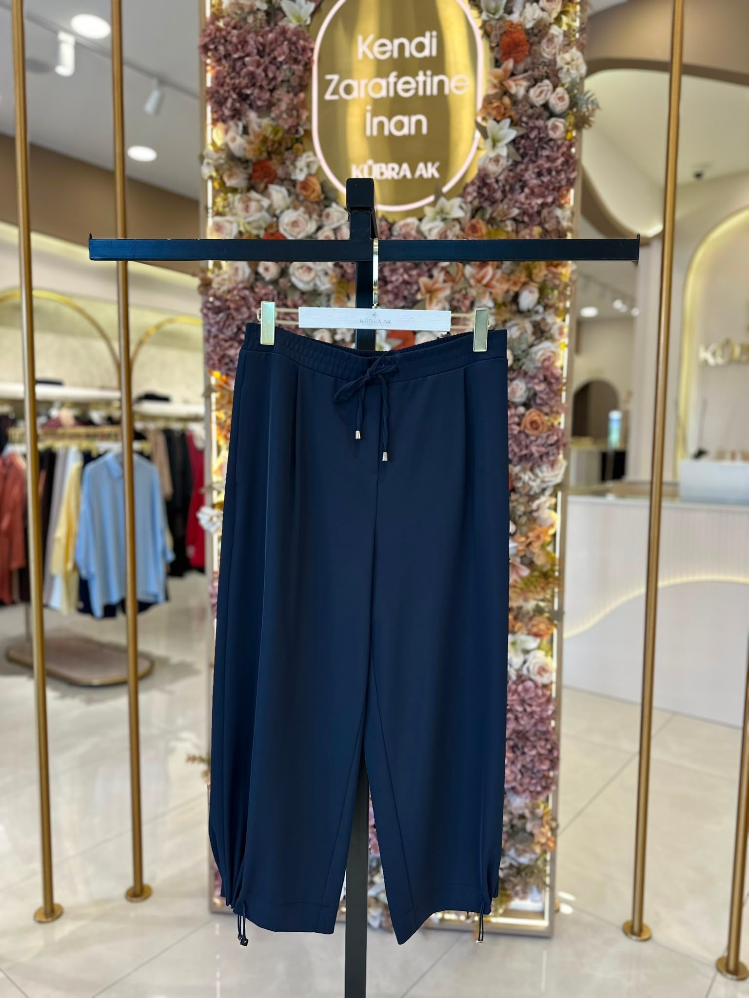 5551 Paça Kapsüllü Pantolon