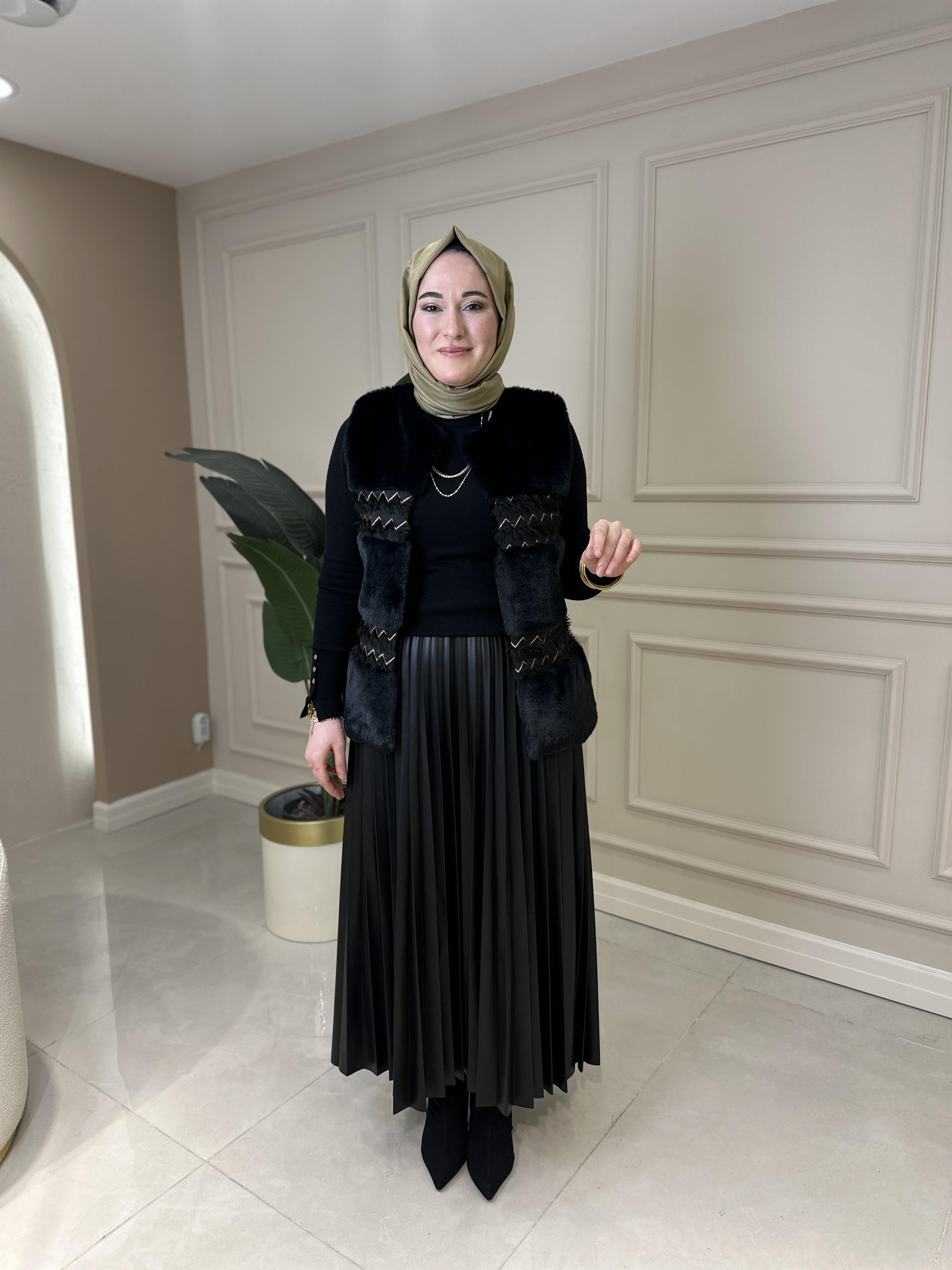 7341 Kürklü Yelek Etekli Takım