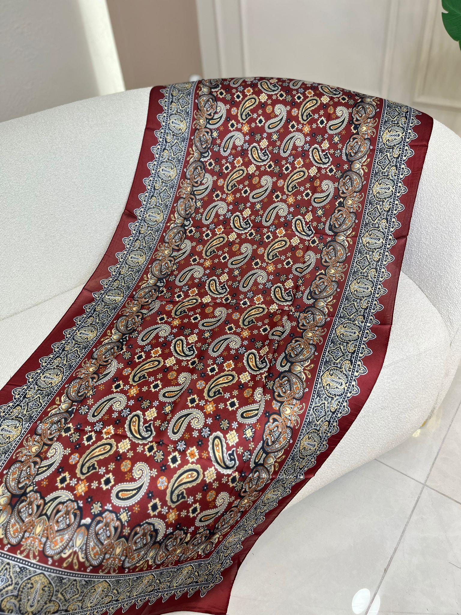 Bote Desenli Şal