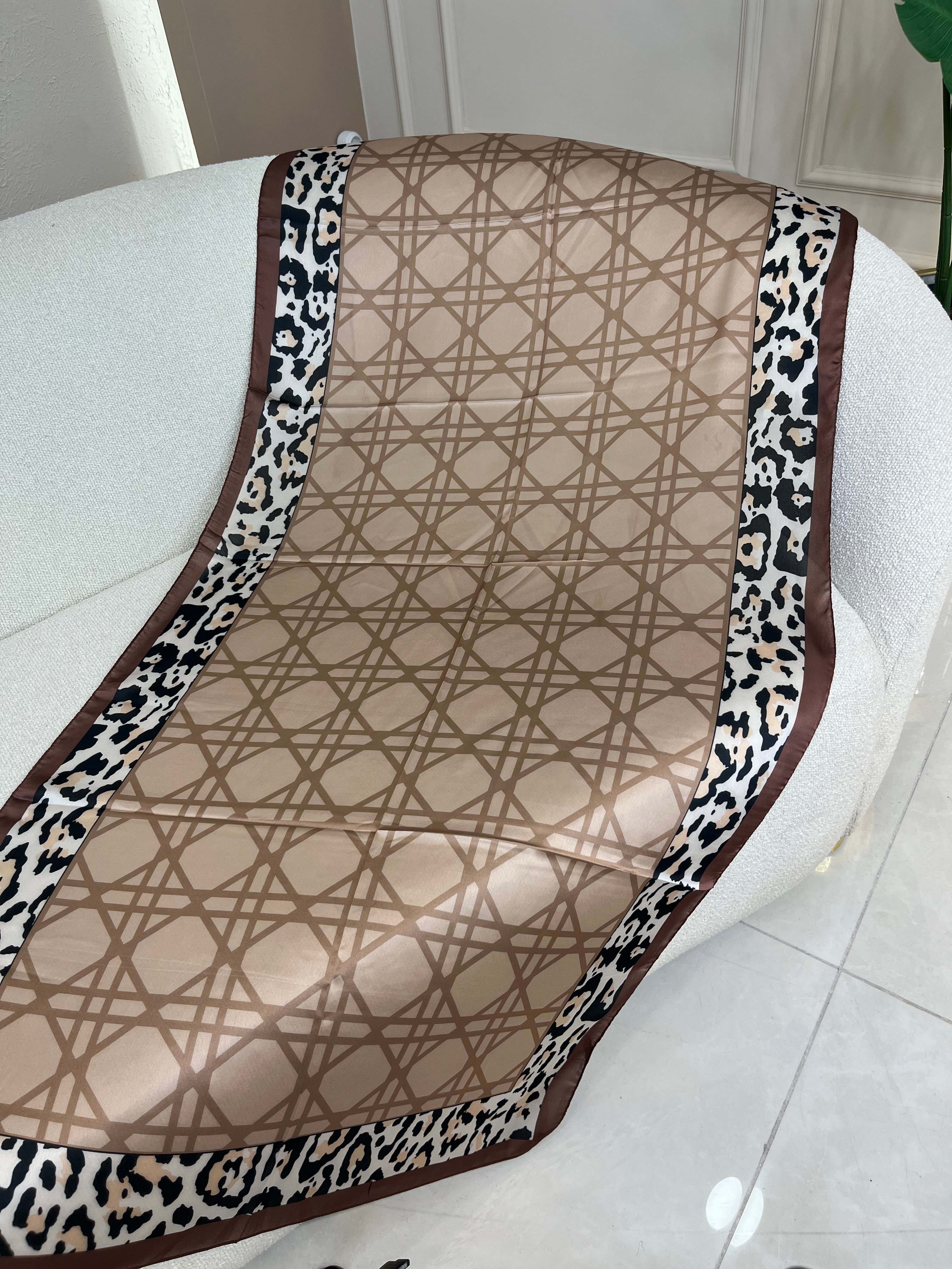 Geometrik Leopar Desen Şal