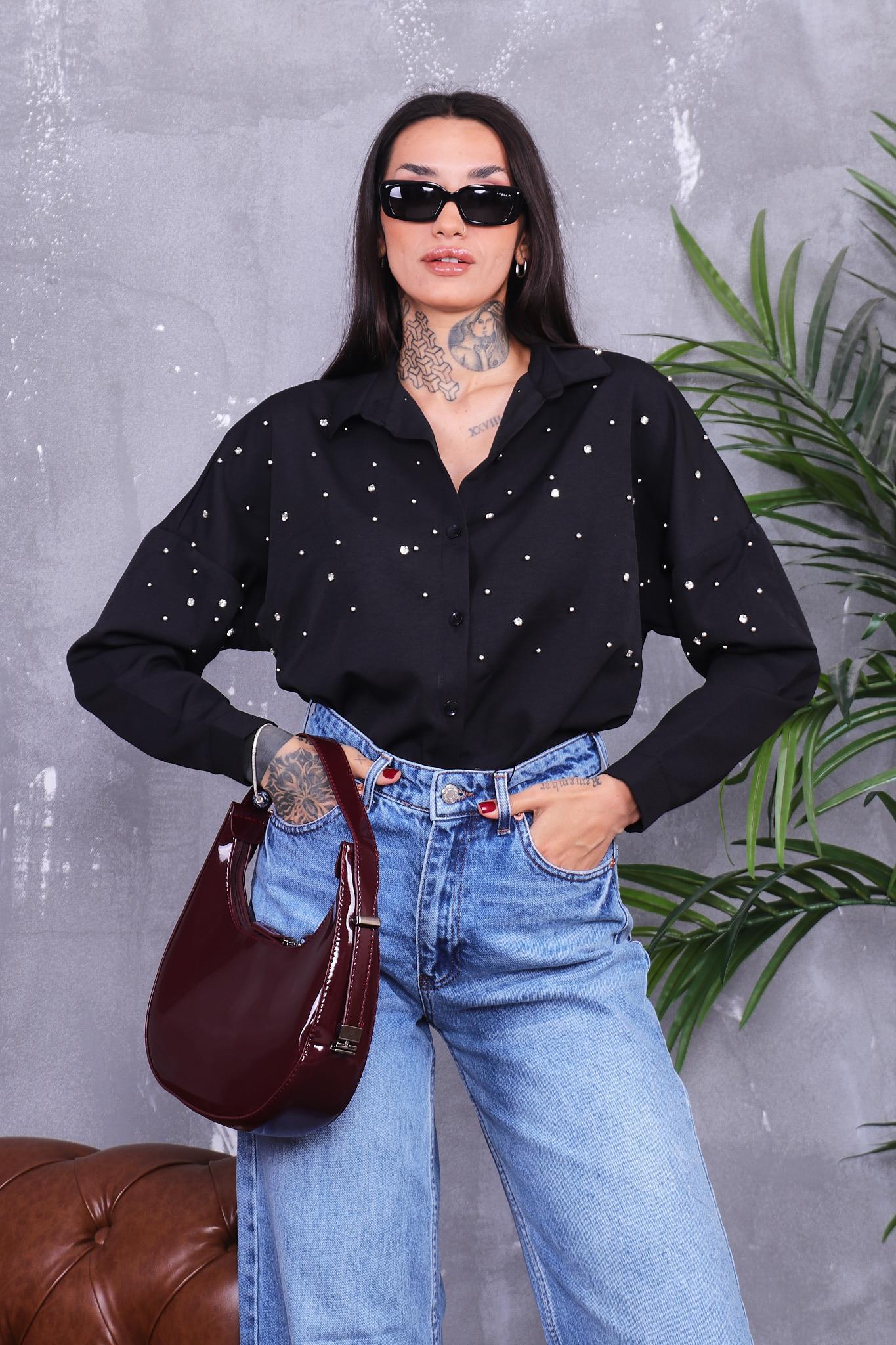 Önü Taş Çakımlı Pamuklu Oversize Gömlek