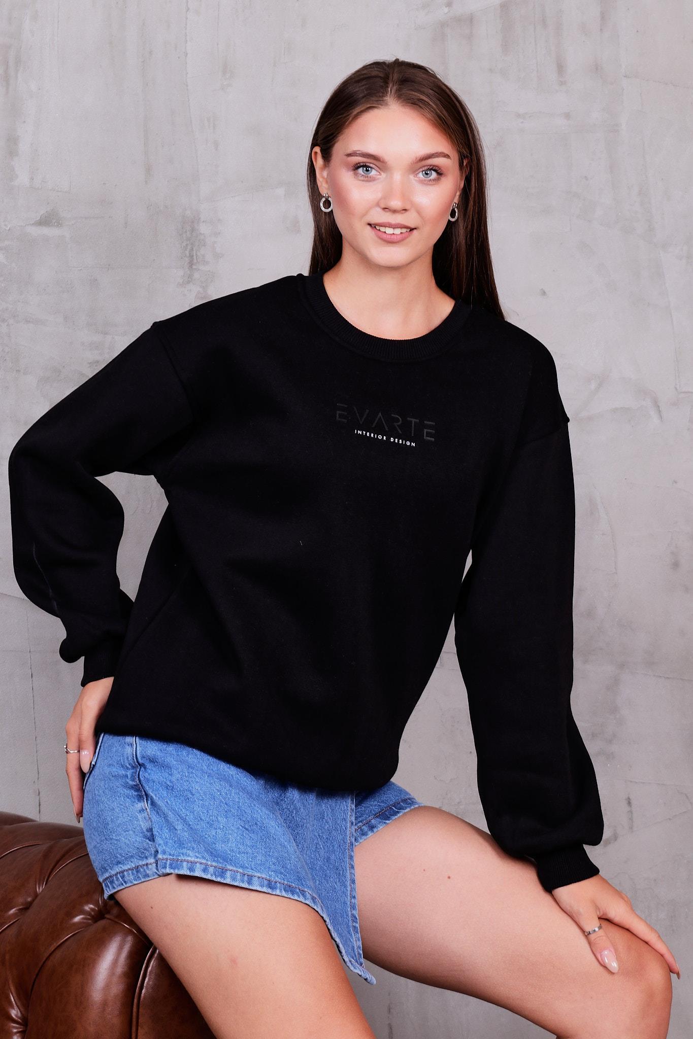 Bisiklet Yaka İçi Şardonlu Sweatshirt