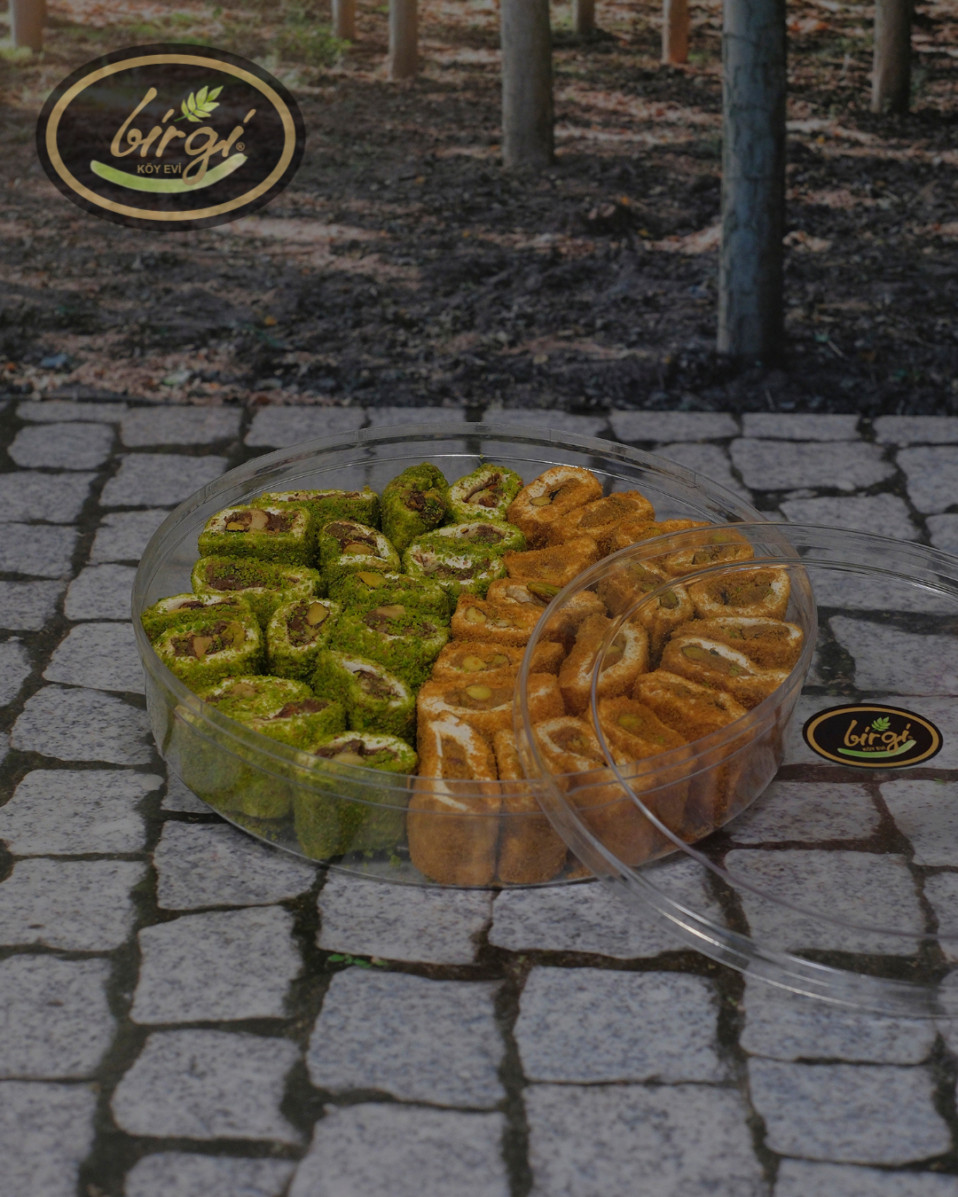 Antep Fıstıklı ve Lotus Bisküvili Bohça Lokum 1Kg