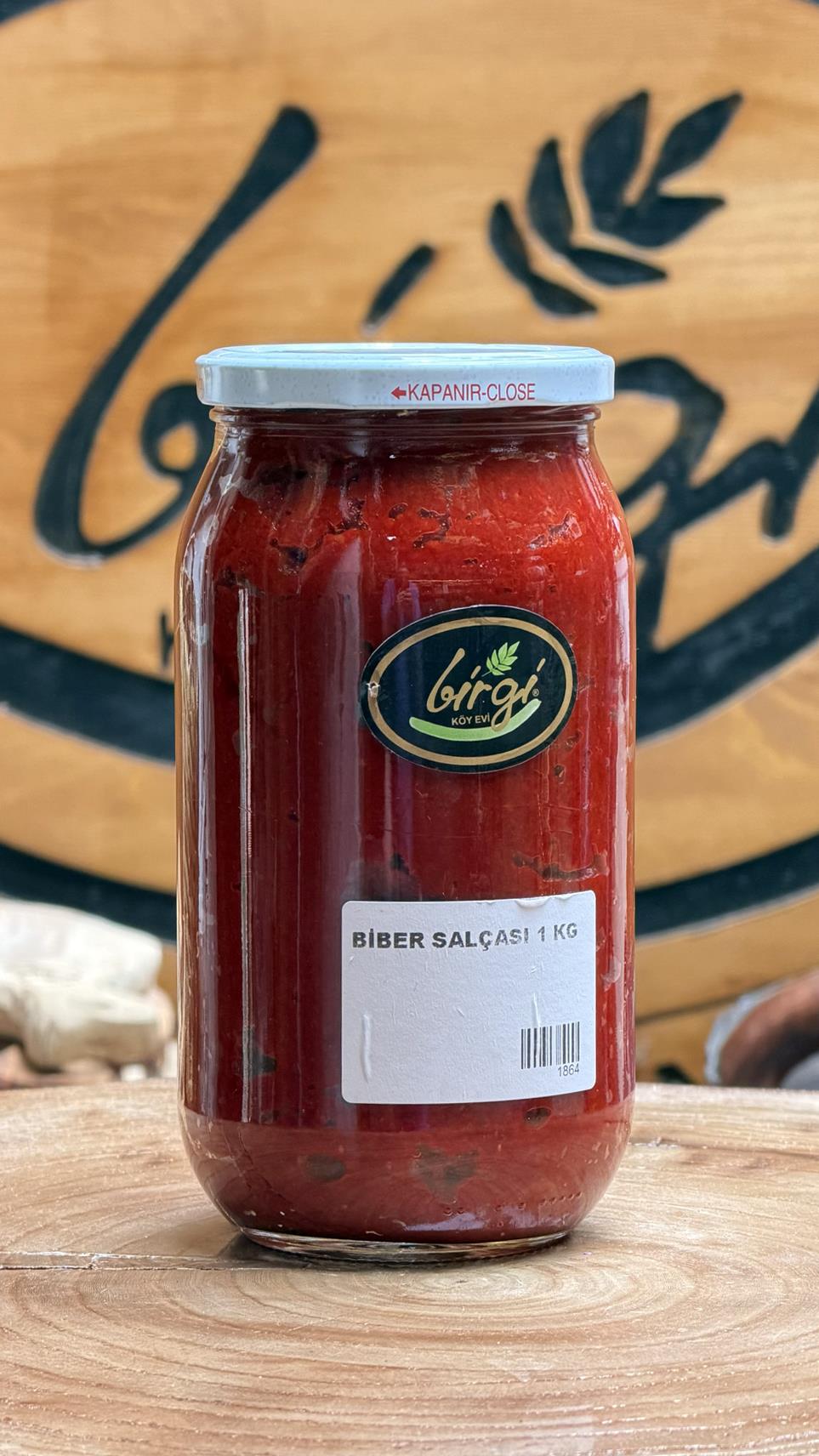 Birgi Köy Evi Cam Kavanozda 1 KG Biber Salçası