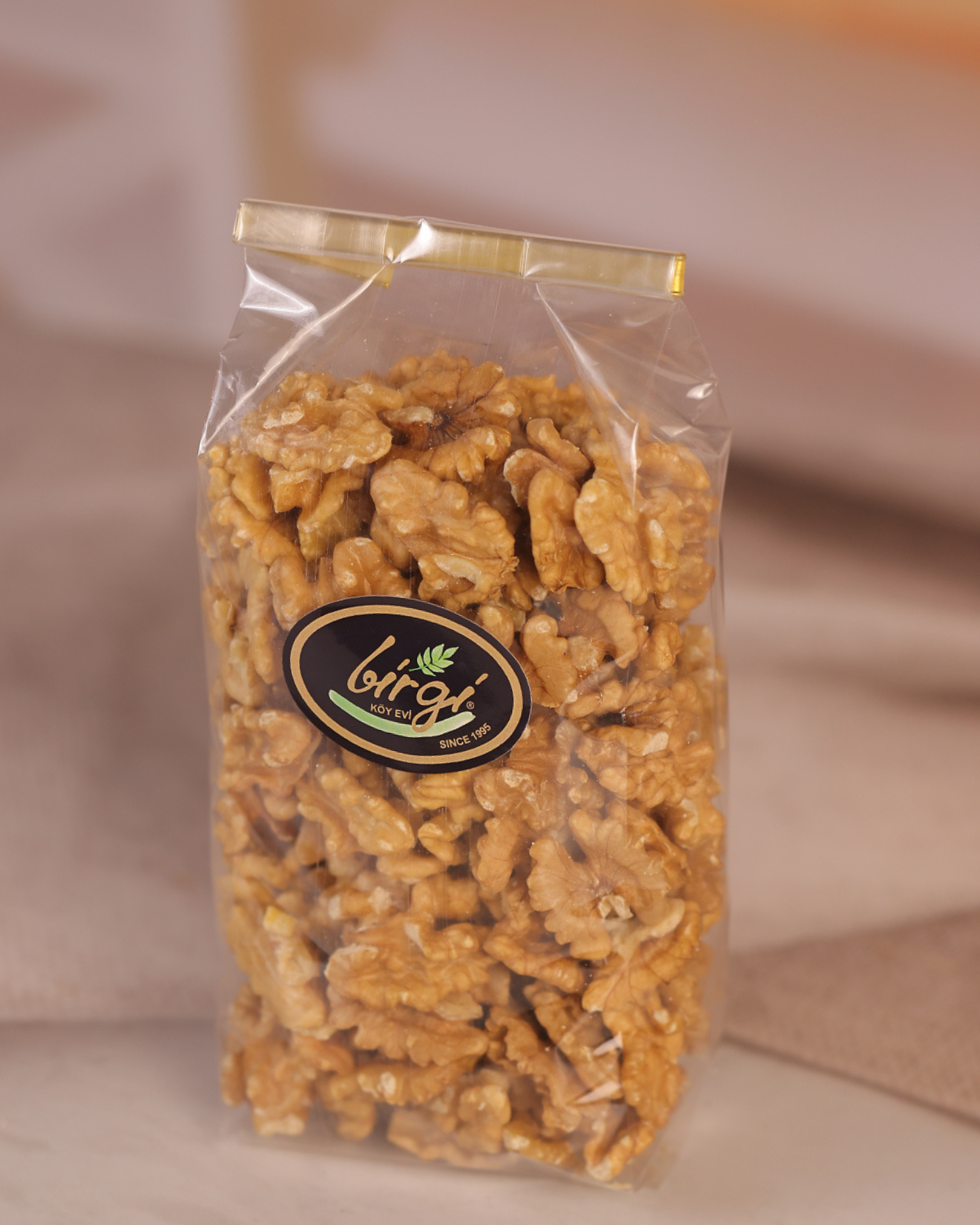 Birgi Köy EviÇEREZLERBirgi Köy Evi Kelebek Ceviz İçi (300 gr)