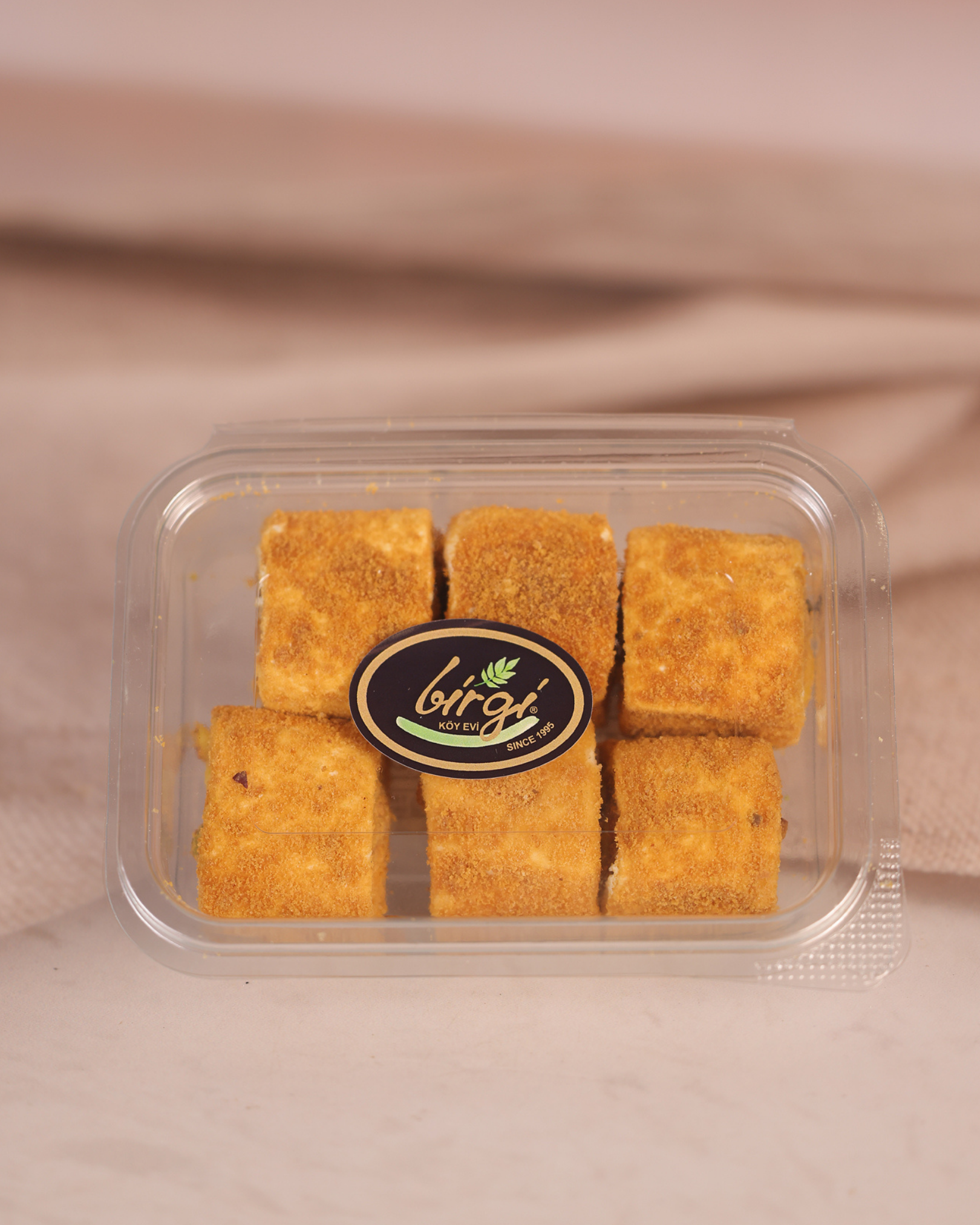 Birgi Köy EviLOKUMLARBirgi Köy Evi Lotus Bisküvili Bohça Lokum (200 gr)
