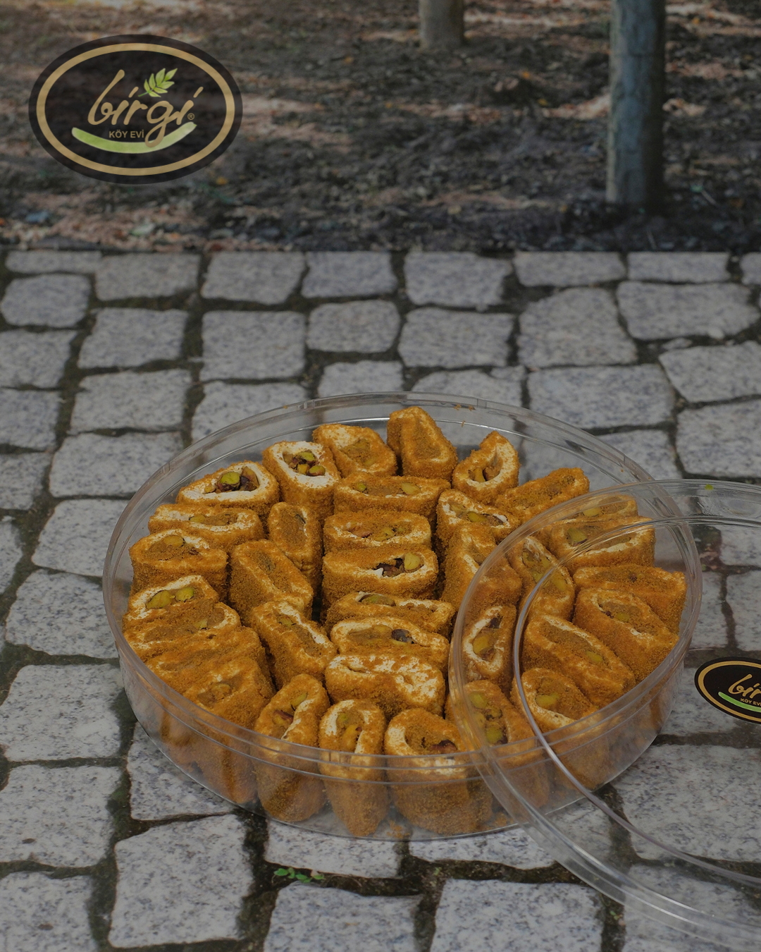 Lotus Bisküvili Antep Fıstıklı Bohça Lokum 1Kg