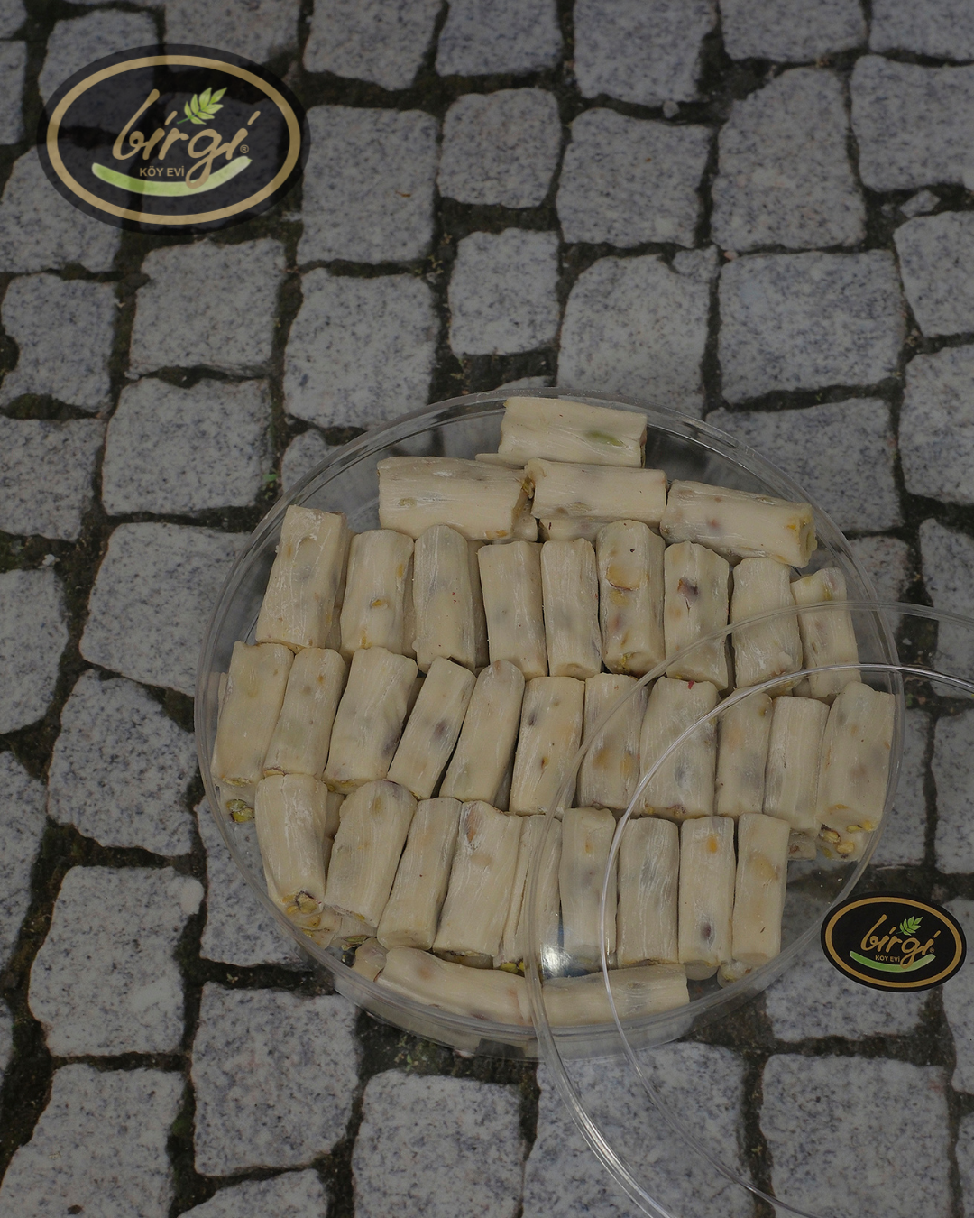 Sütlü Antep Fıstıklı Lokum 1Kg