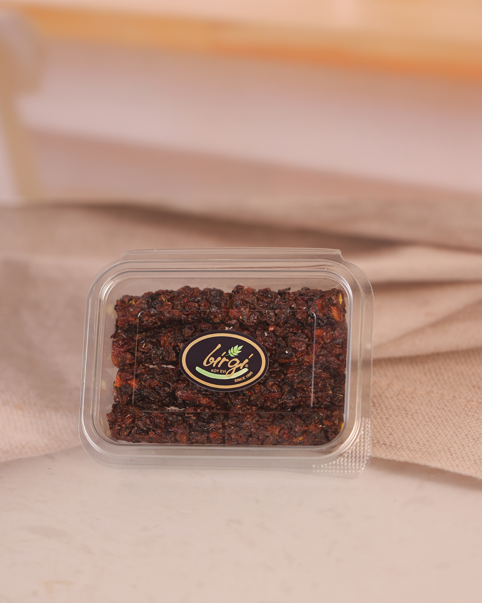 Zeliş Üzümlü Narlı Parmak Lokum 200 gr | Birgi Köy EviBirgi Köy EviLOKUMLARBirgi Köy Evi Zeliş Üzümü Kaplı Narlı ve Antep Fıstıklı Parmak Lokum (200 gr)