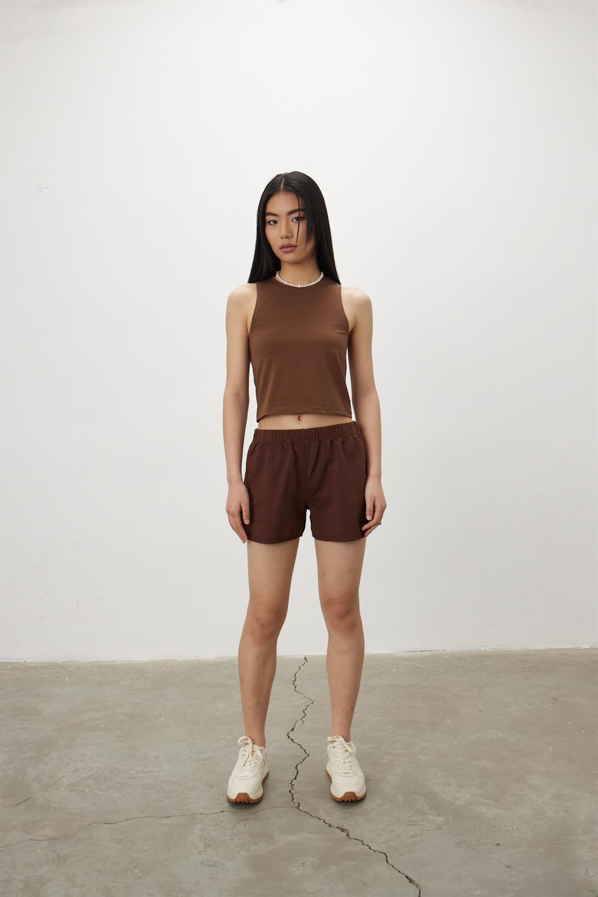 Bisiklet Yaka Sıfır Kol Crop Bluz