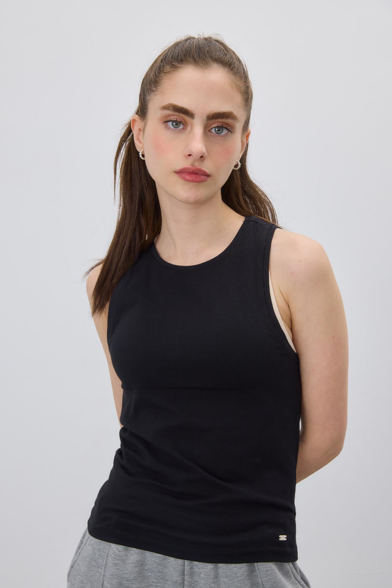 Bisiklet Yaka Sıfır Kol Crop Bluz