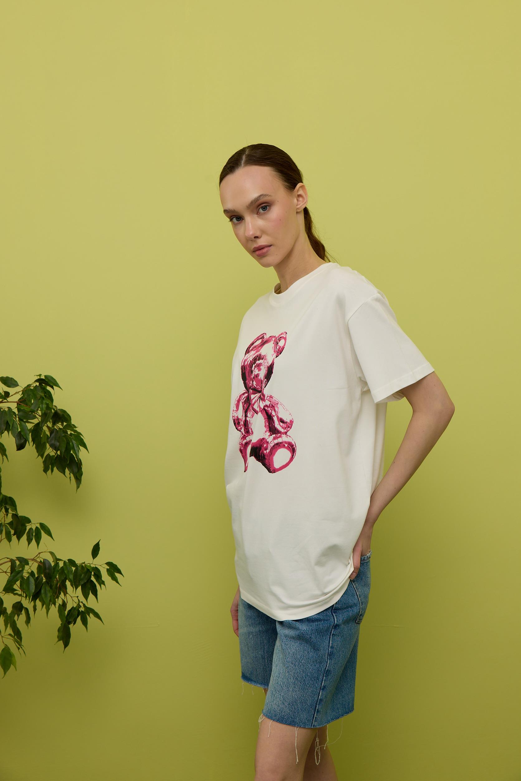 Kadın Ekru Ayıcık Baskılı Oversize T-shirt