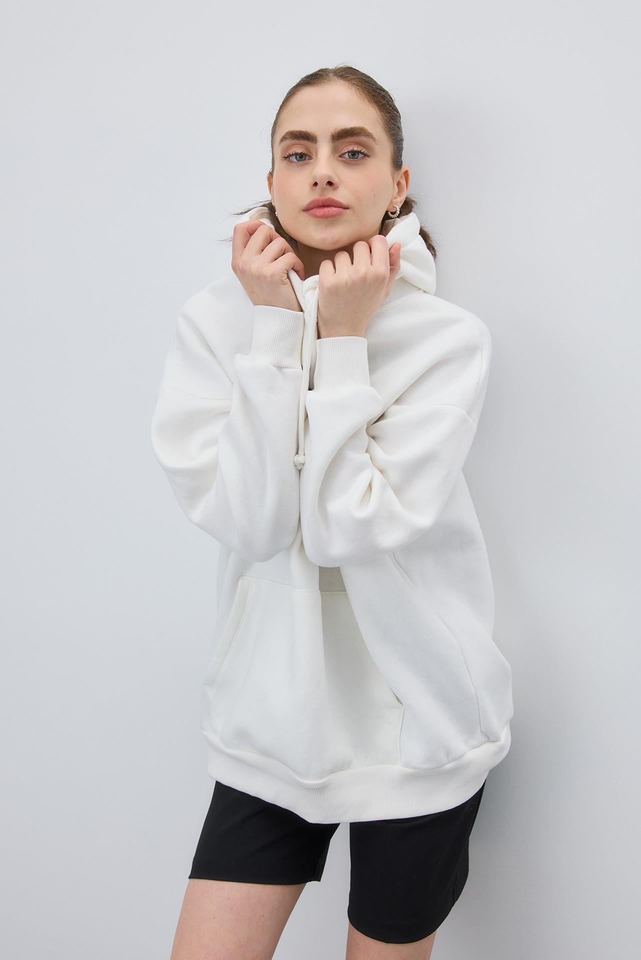 Kadın Ekru Renk Baskılı Sweatshirt