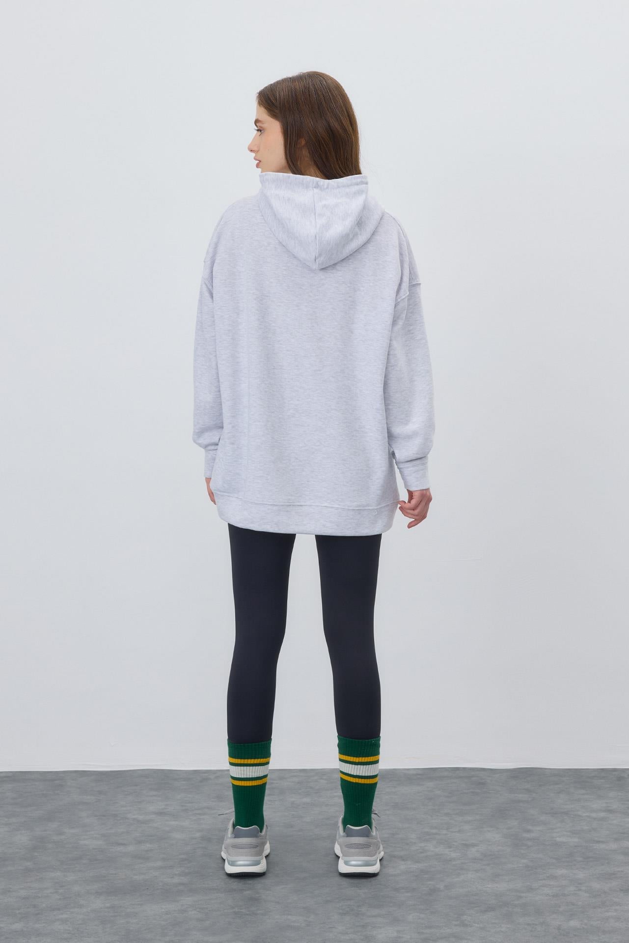 Kadın Kar Melanj Renk Baskılı Kapüşonlu Oversize Sweatshirt