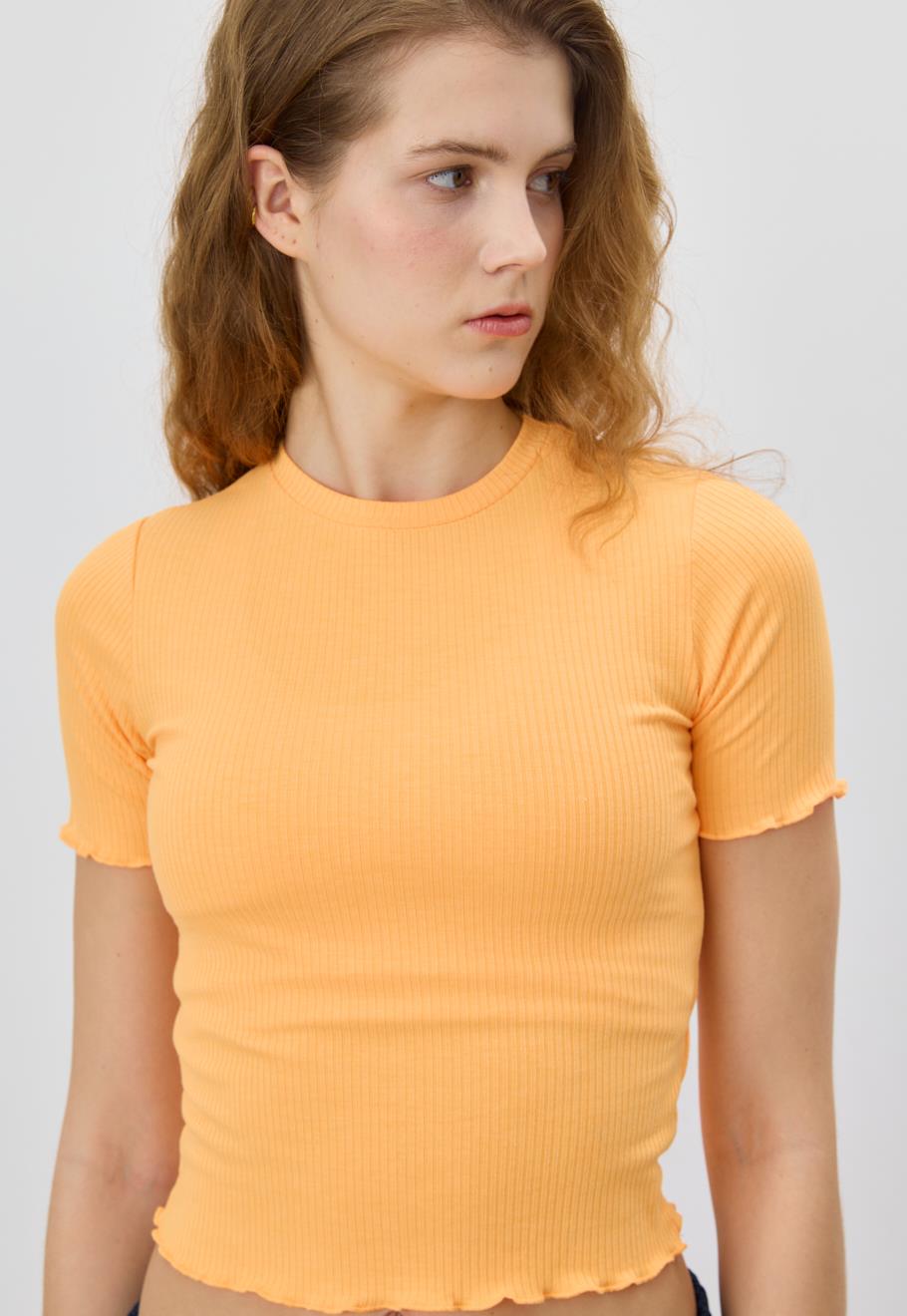 Kadın Orange Renk Fırfırlı Kısa Kollu T-Shirt