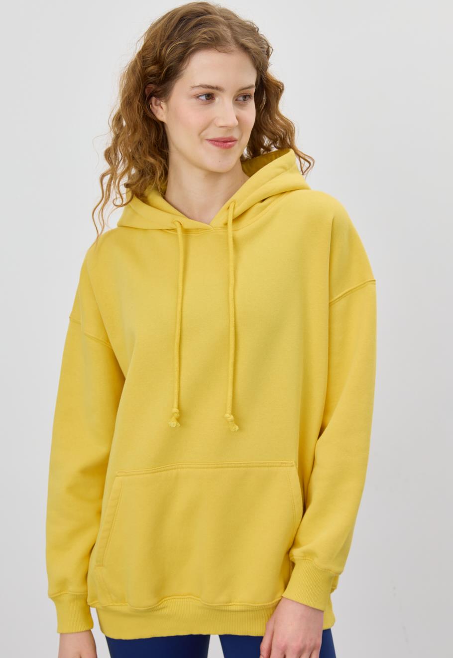 Kadın Sarı Renk Kapüşonlu Oversize Sweatshirt
