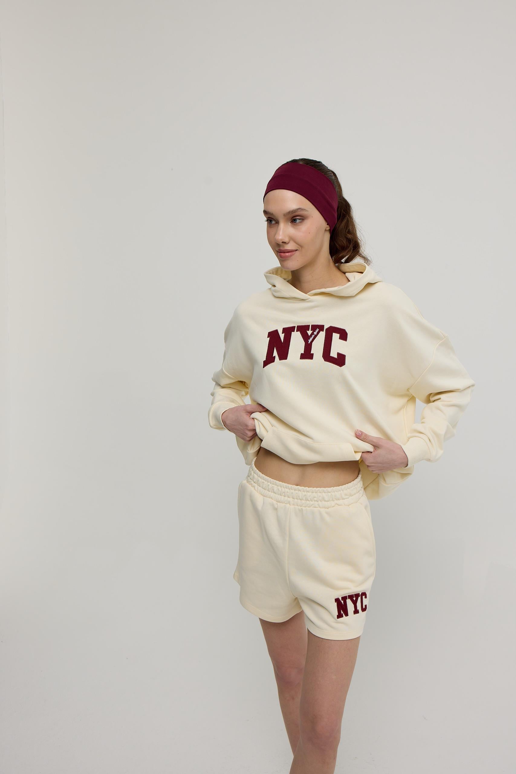 Kadın Vanilya NYC Baskılı Şort