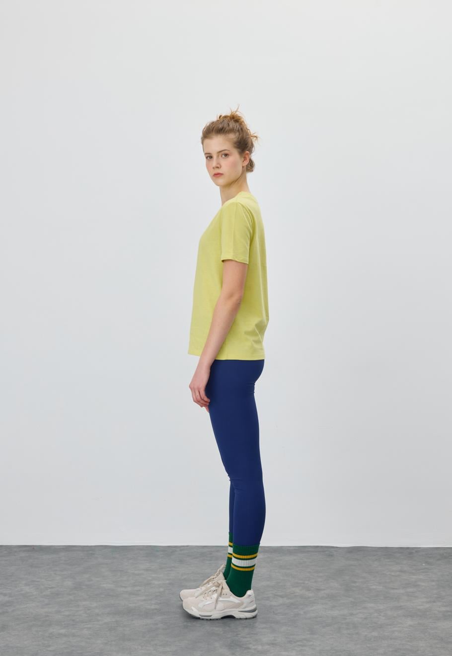 Kadın Yeşil Limon Renk Basic T-Shirt