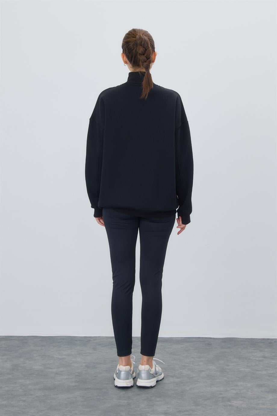Fermuarlı Balıkçı Yaka Sweatshirt