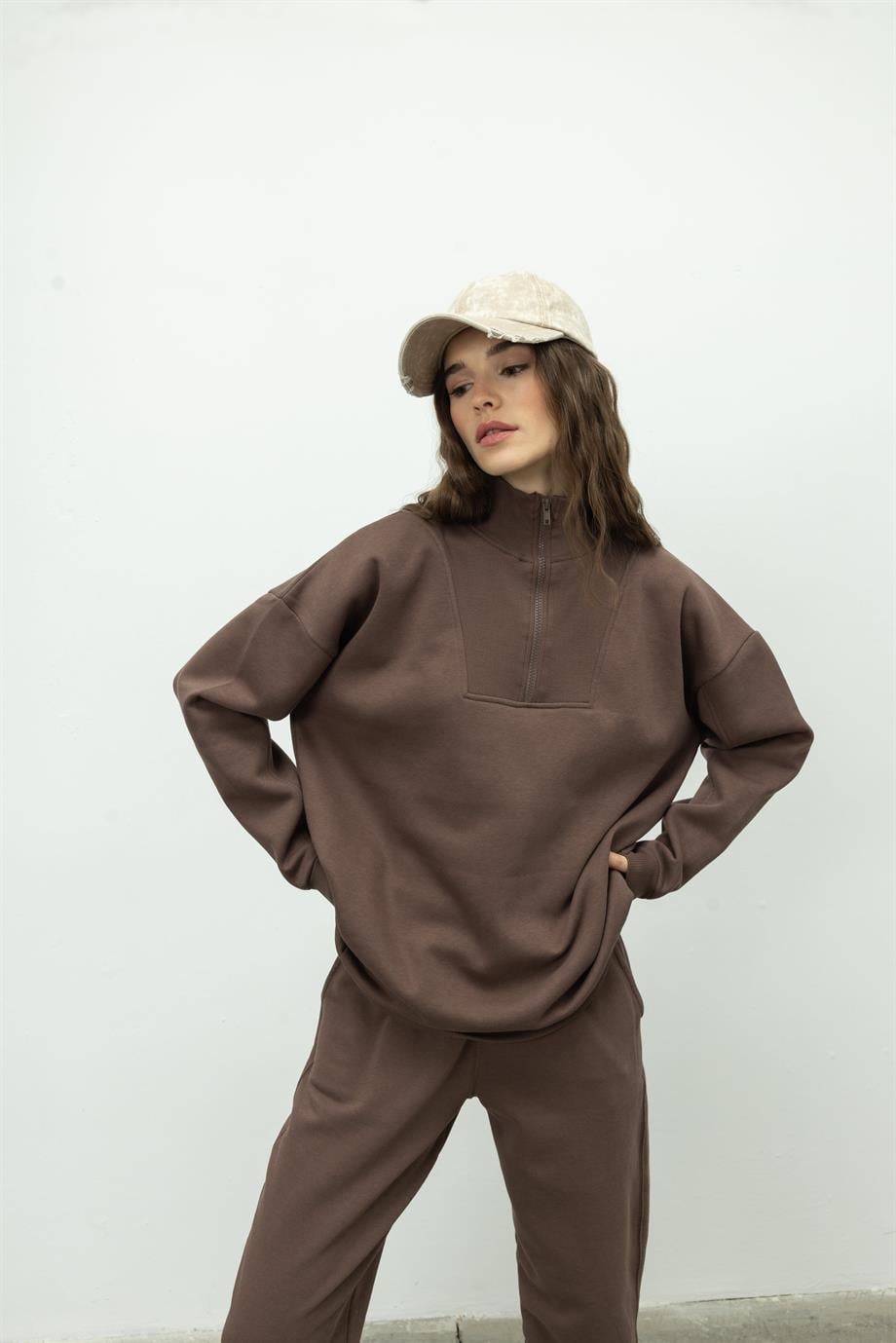 Fermuarlı Balıkçı Yaka Sweatshirt
