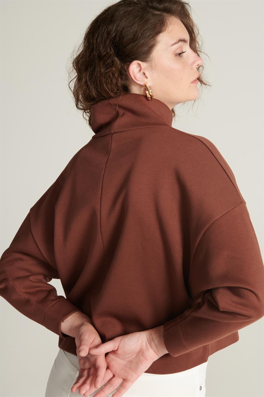 Balıkçı Yaka Sweatshirt