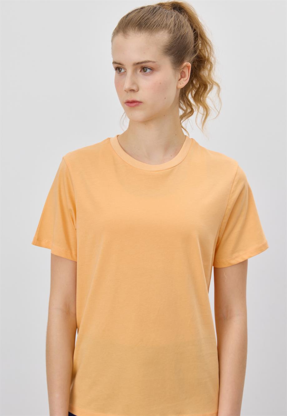 Kadın Basic Kısa Kollu T-Shirt