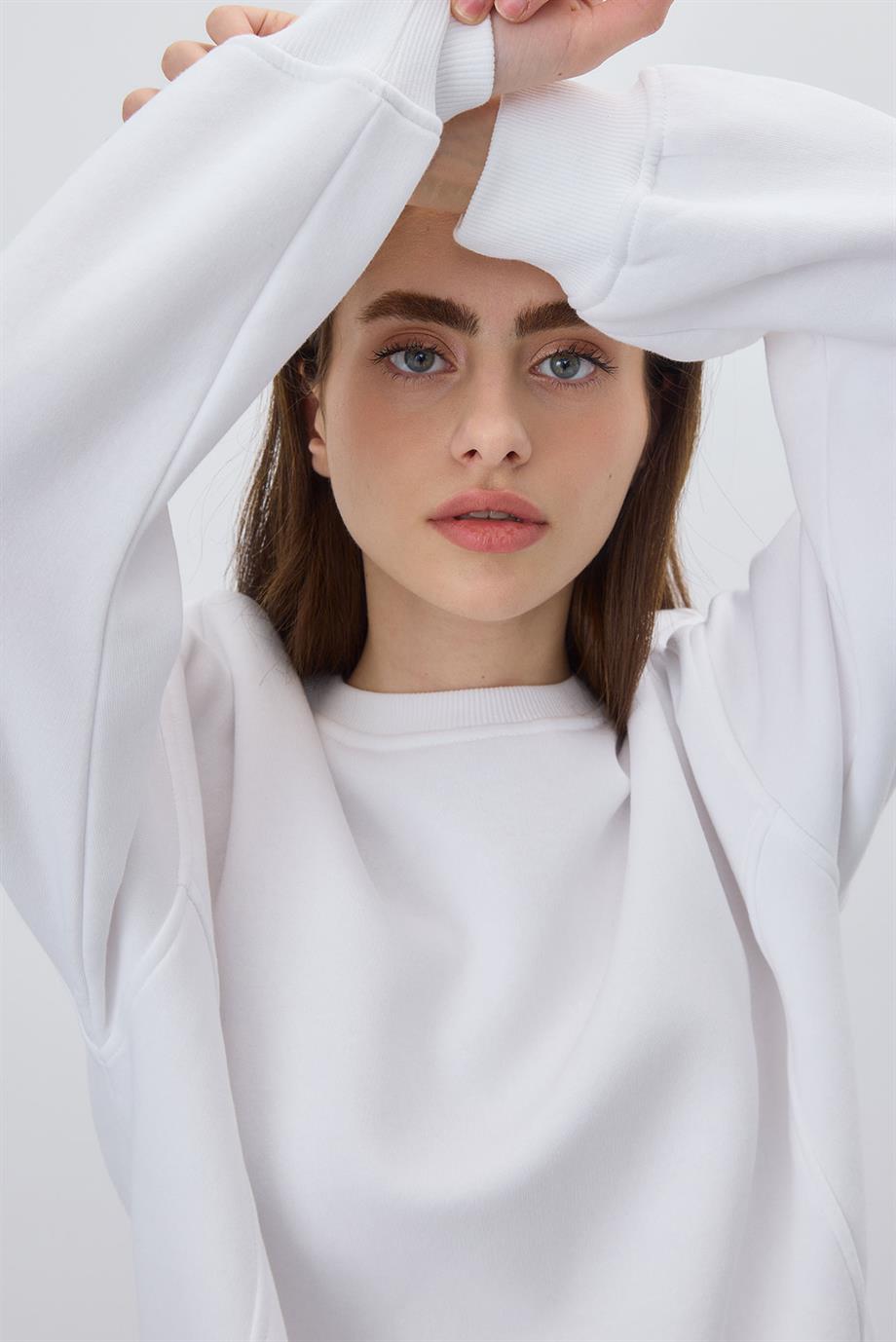 Kadın Beyaz Renk Baskılı Sweatshirt