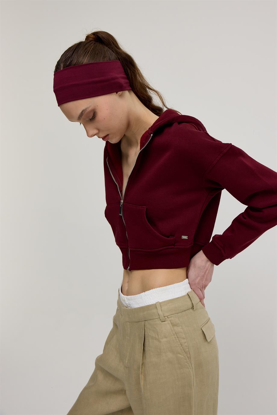 Kadın Bordo Renk Kapüşonlu Crop Sweatshirt Hırka