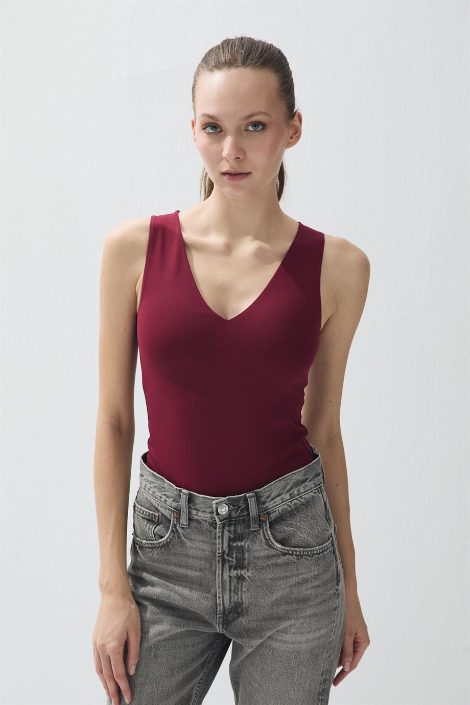 Kadın Bordo Renk V Yaka Çıtçıtlı Body