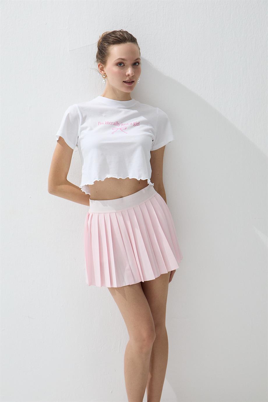 Kadın Ekru Im Literally Just A Girl Yazı Baskılı Kısa Kollu T-shirt