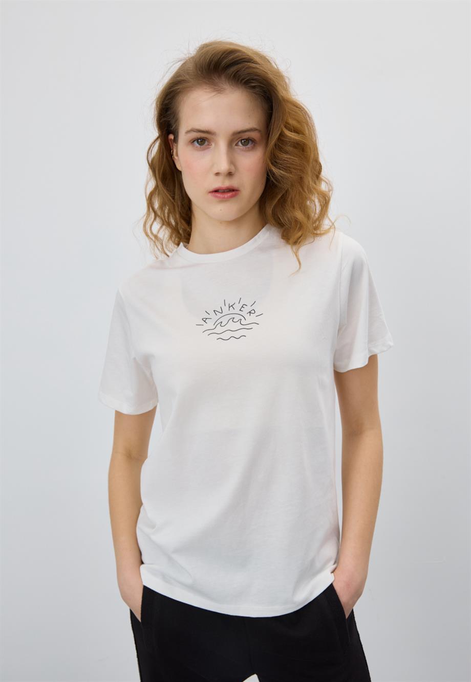 Kadın Ekru Renk Kısa Kollu Anker Baskılı T-Shirt