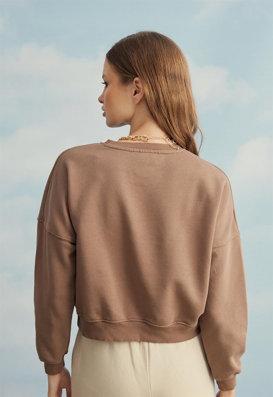 Kadın Kahve Renk Basic Kısa Sweatshirt