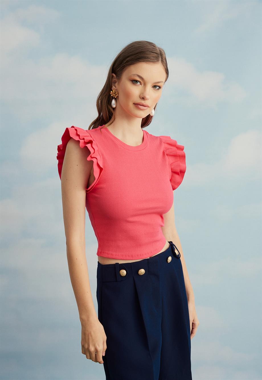 Kadın Kolları Fırfırlı Fuşya Sıfır Kol Crop T-Shirt