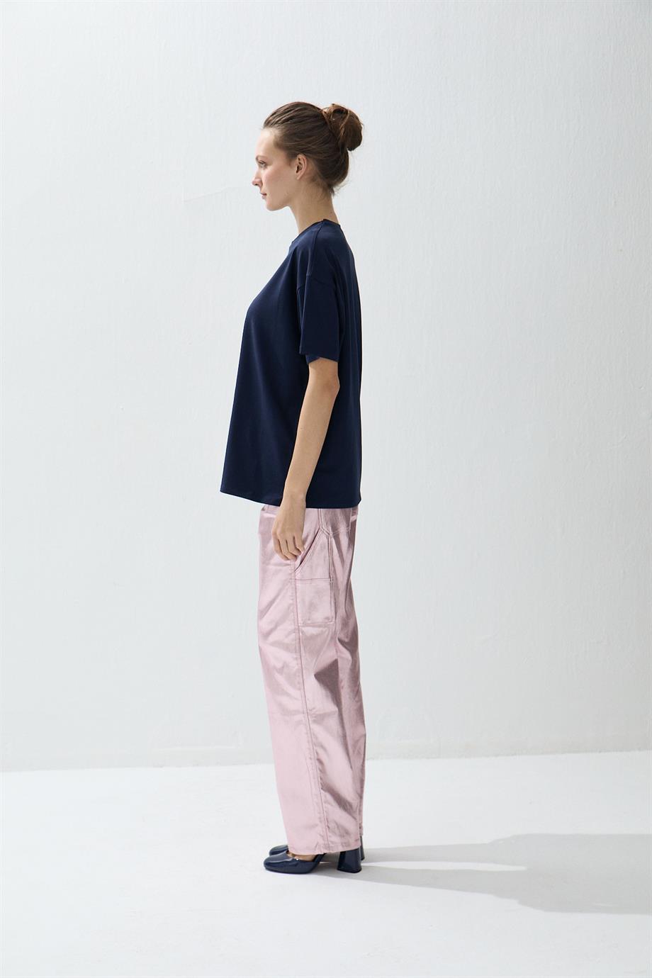 Kadın Lacivert Renk Pembe Sim Baskılı Oversize T-shirt