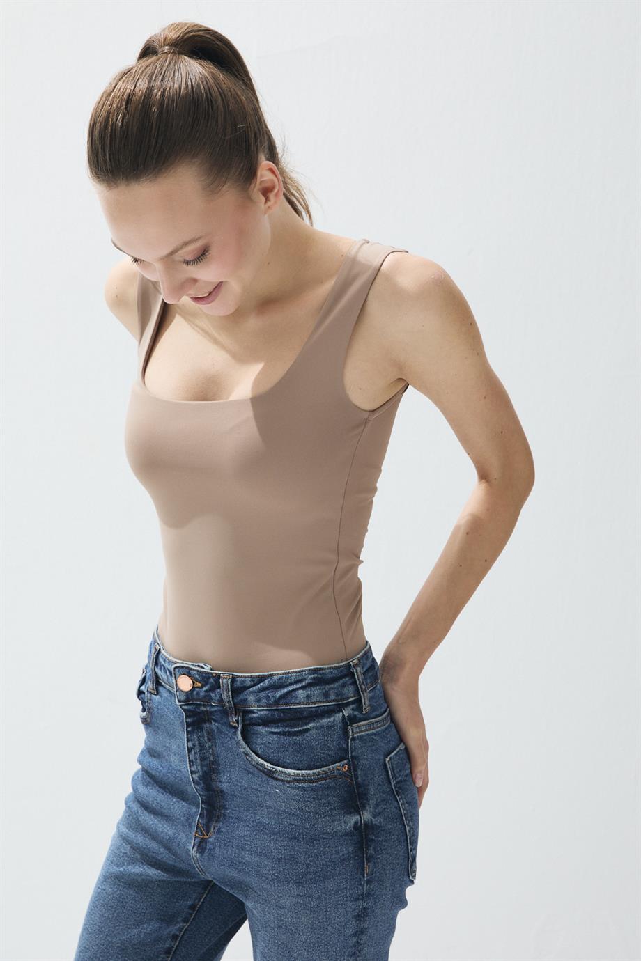 Kadın Mocha Renk Kare Yaka Çıtçıtlı Body