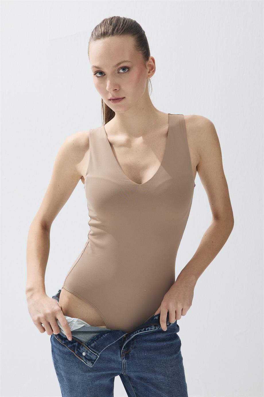 Kadın Mocha Renk V Yaka Çıtçıtlı Body