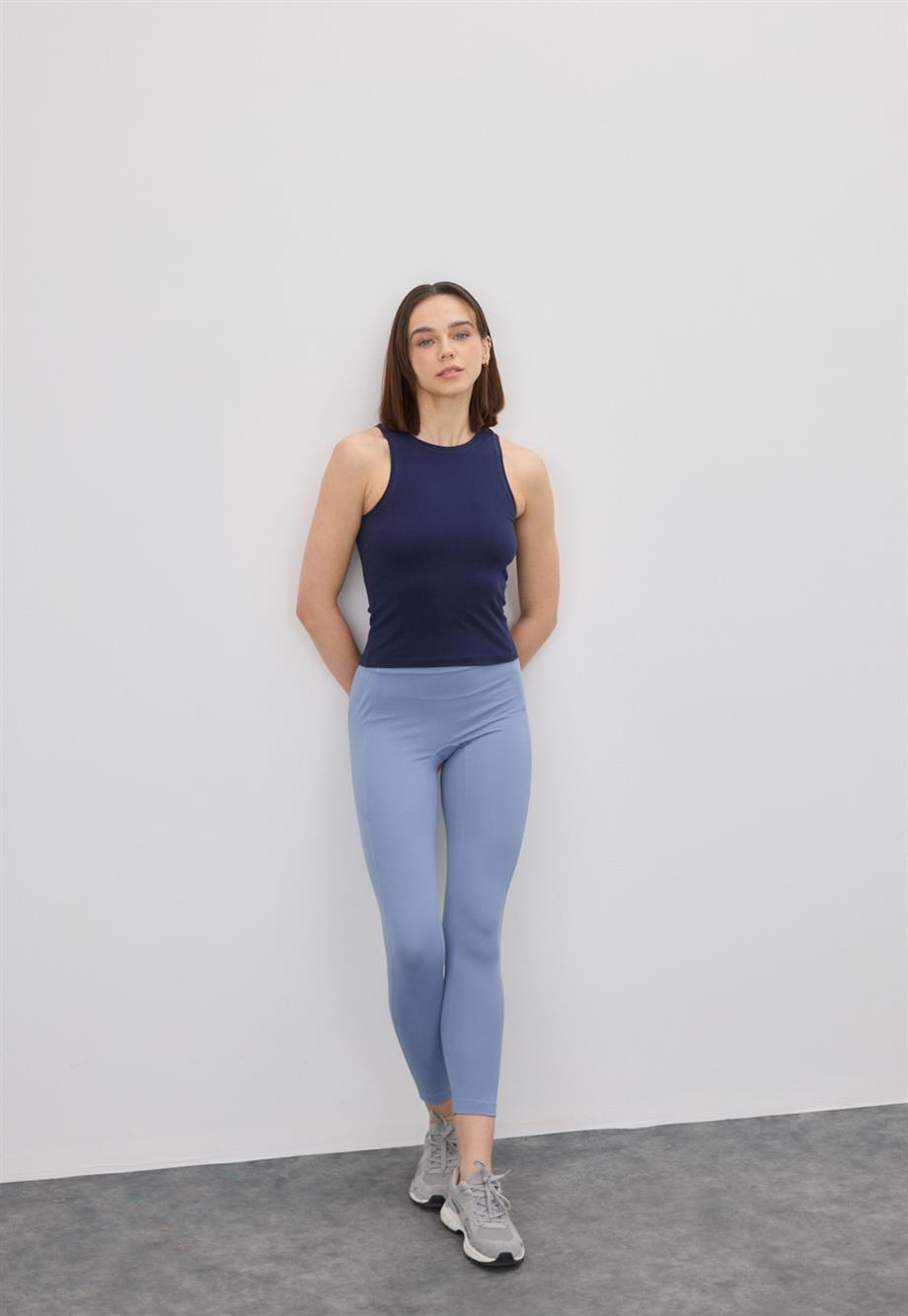 Kadın Sıfır Kol Lacivert Crop Bluz