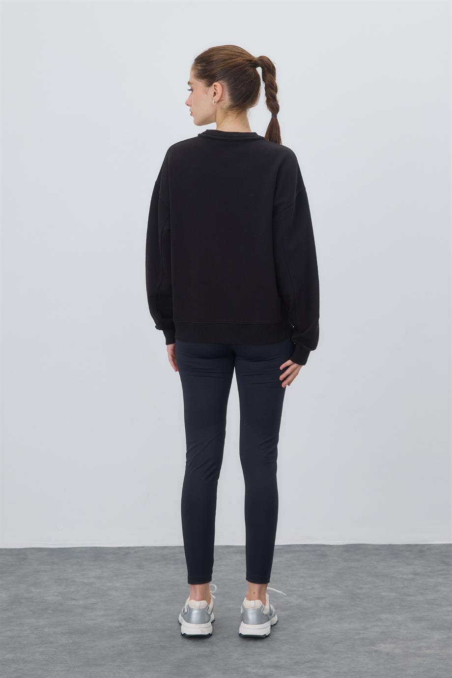 Kadın Siyah Kordon Detaylı Sweatshirt