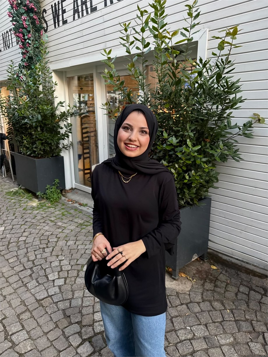 Kadın Siyah Renk Basic Uzun Kollu T-shirt