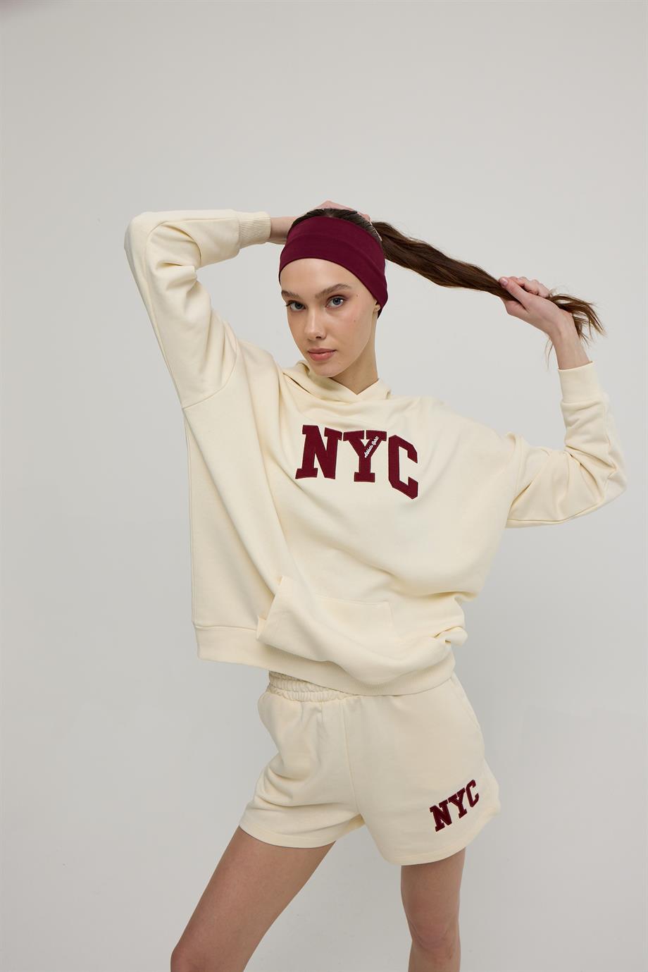 Kadın Vanilya NYC Baskılı Sweatshirt