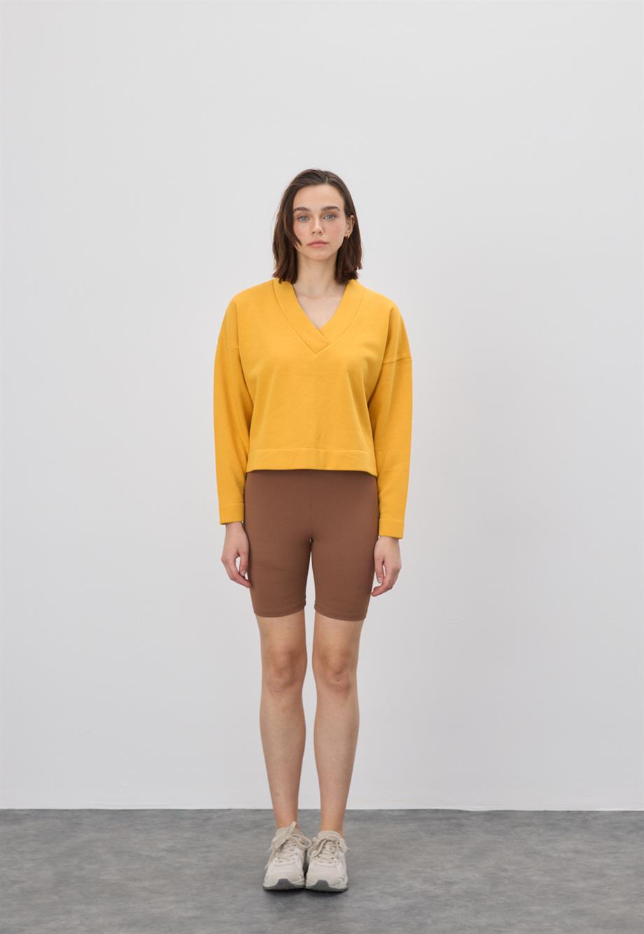 V Yaka Detaylı Crop Sweatshirt