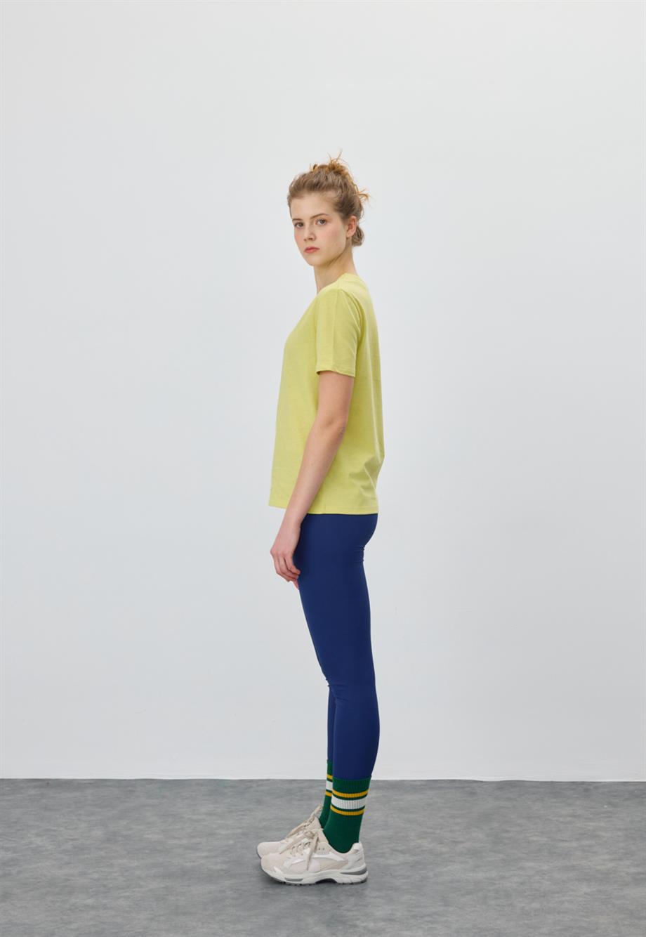 Kadın Yeşil Limon Renk Basic T-Shirt