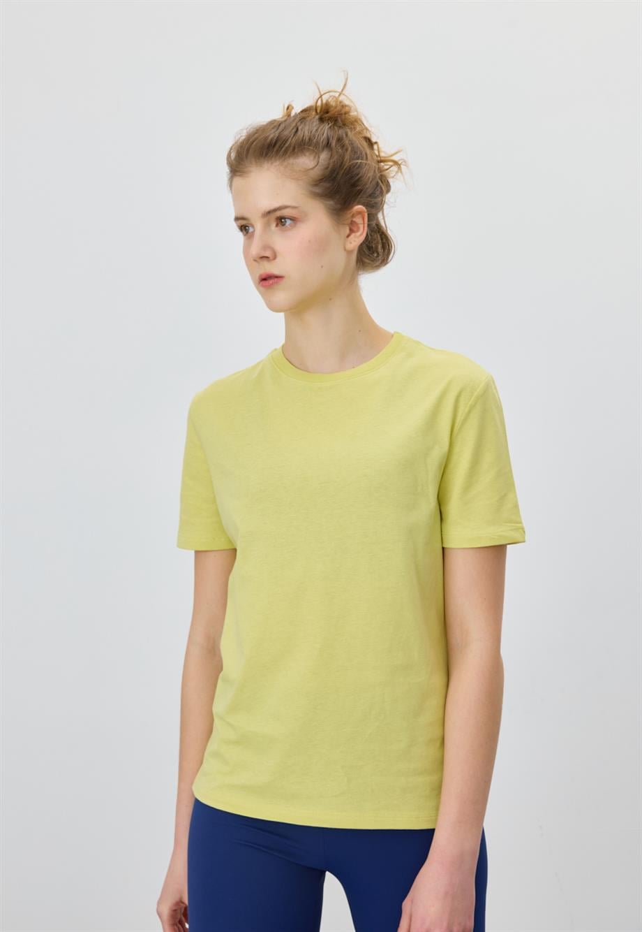 Kadın Yeşil Limon Renk Basic T-Shirt