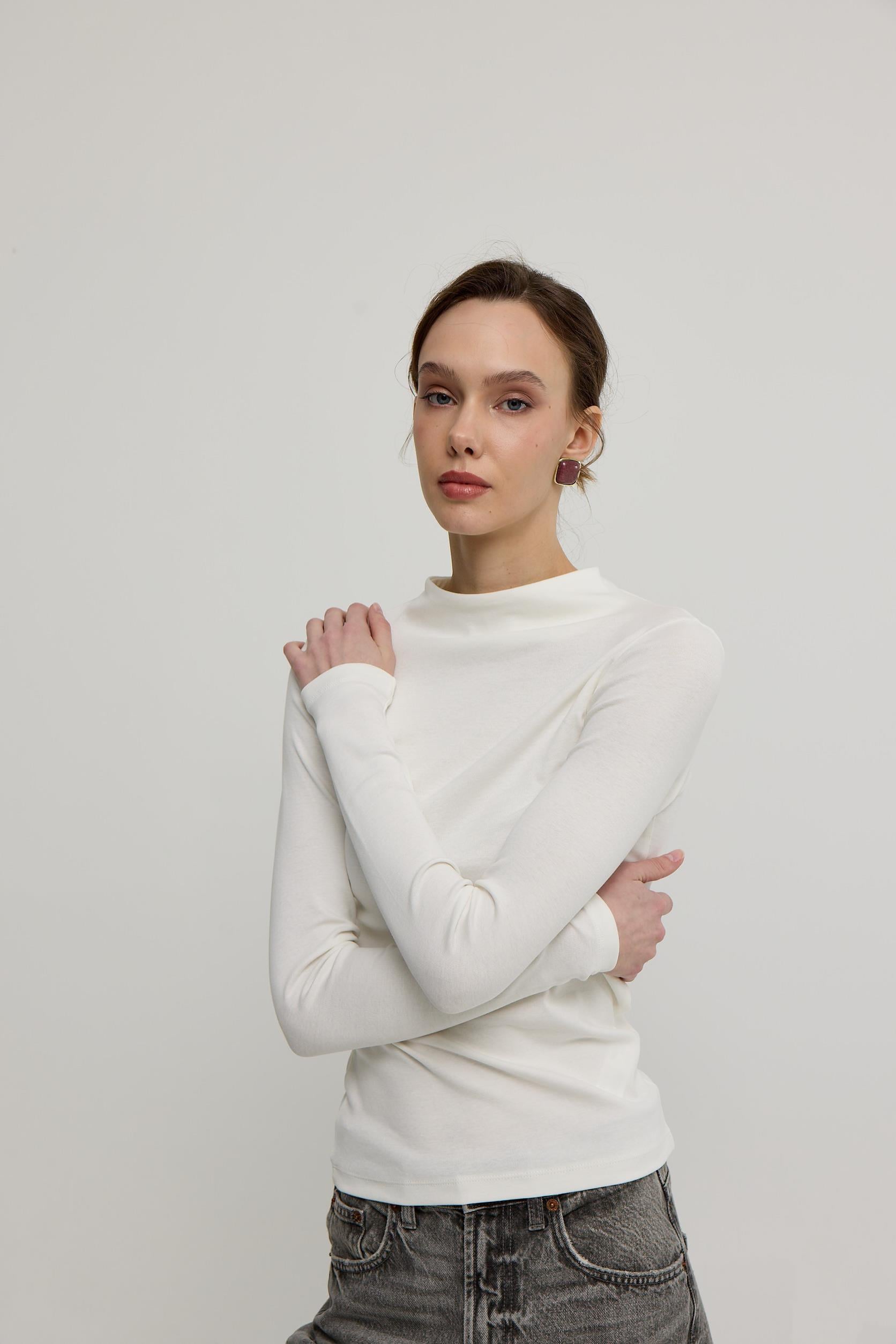 Kadın Ekru Basic Boğazlı Uzun Kollu Body
