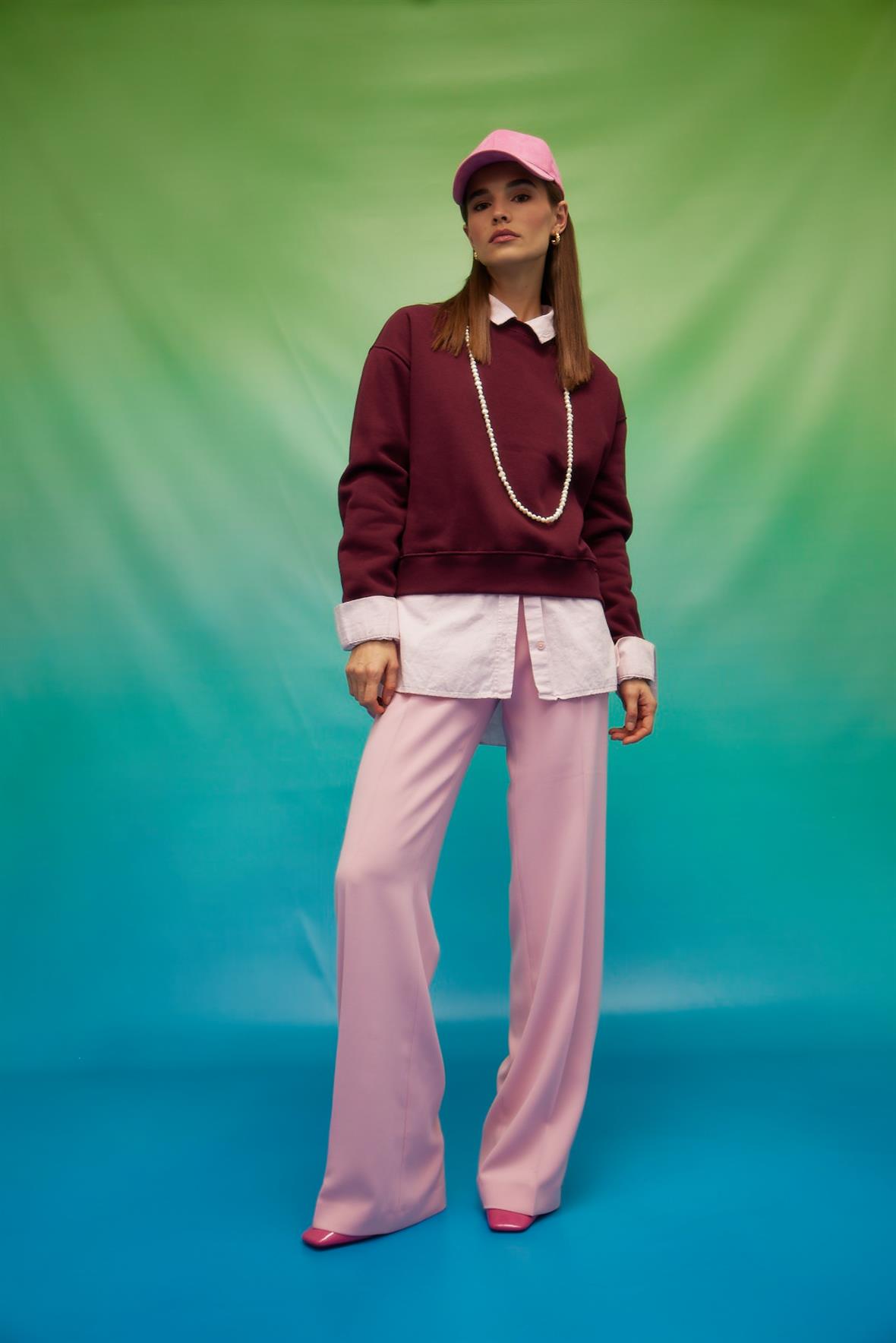 Kadın Şardonlu Vişne Renk Basic Kısa Sweatshirt