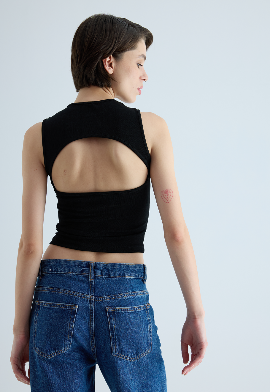 Kadın Siyah Sırt Dekolteli Crop Bluz