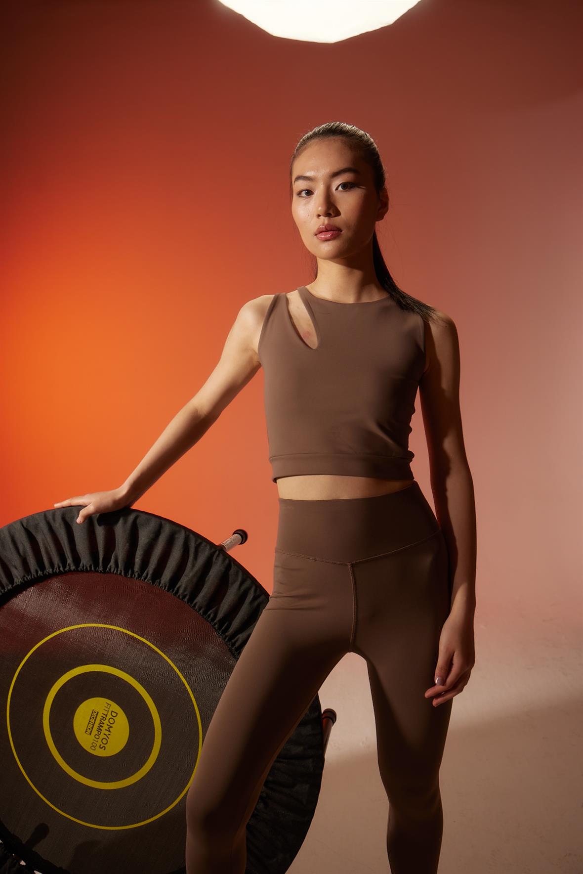 Omuz Detaylı Spor Crop Bluz