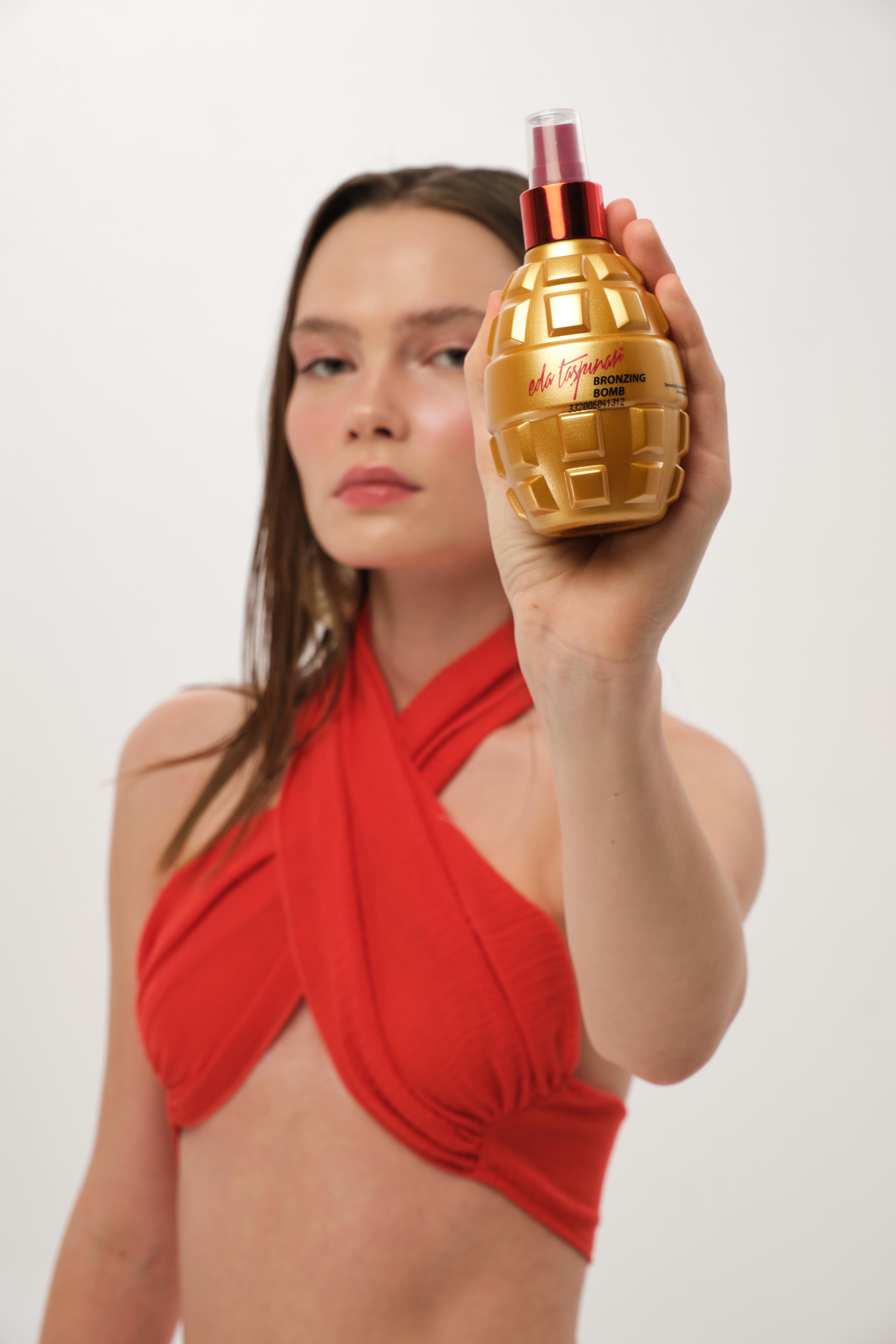 Eda Taşpınar - Bronzing Bomb SPF 0 200 ml