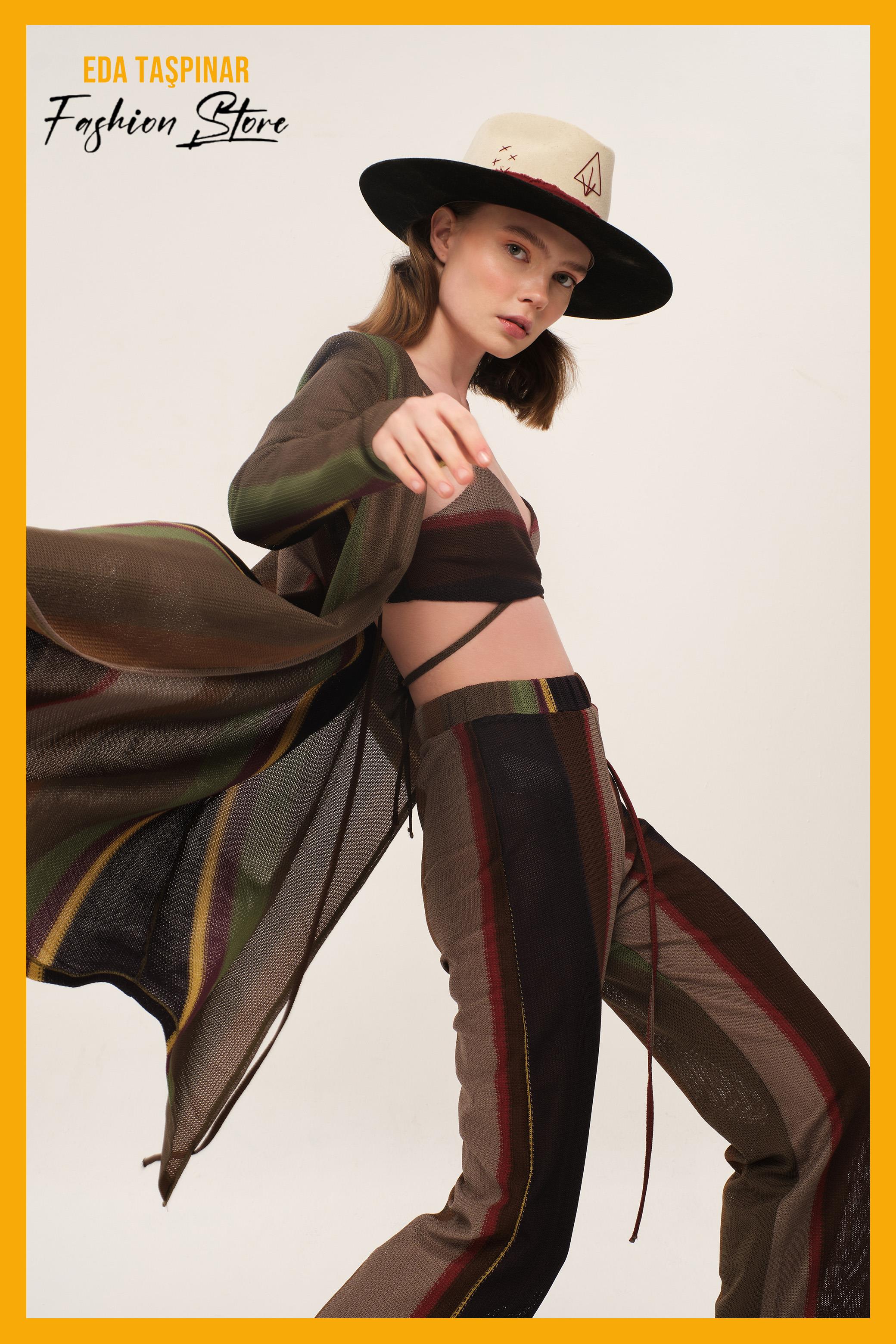 Iconic Design Crop Pantolon 3'lü Takım