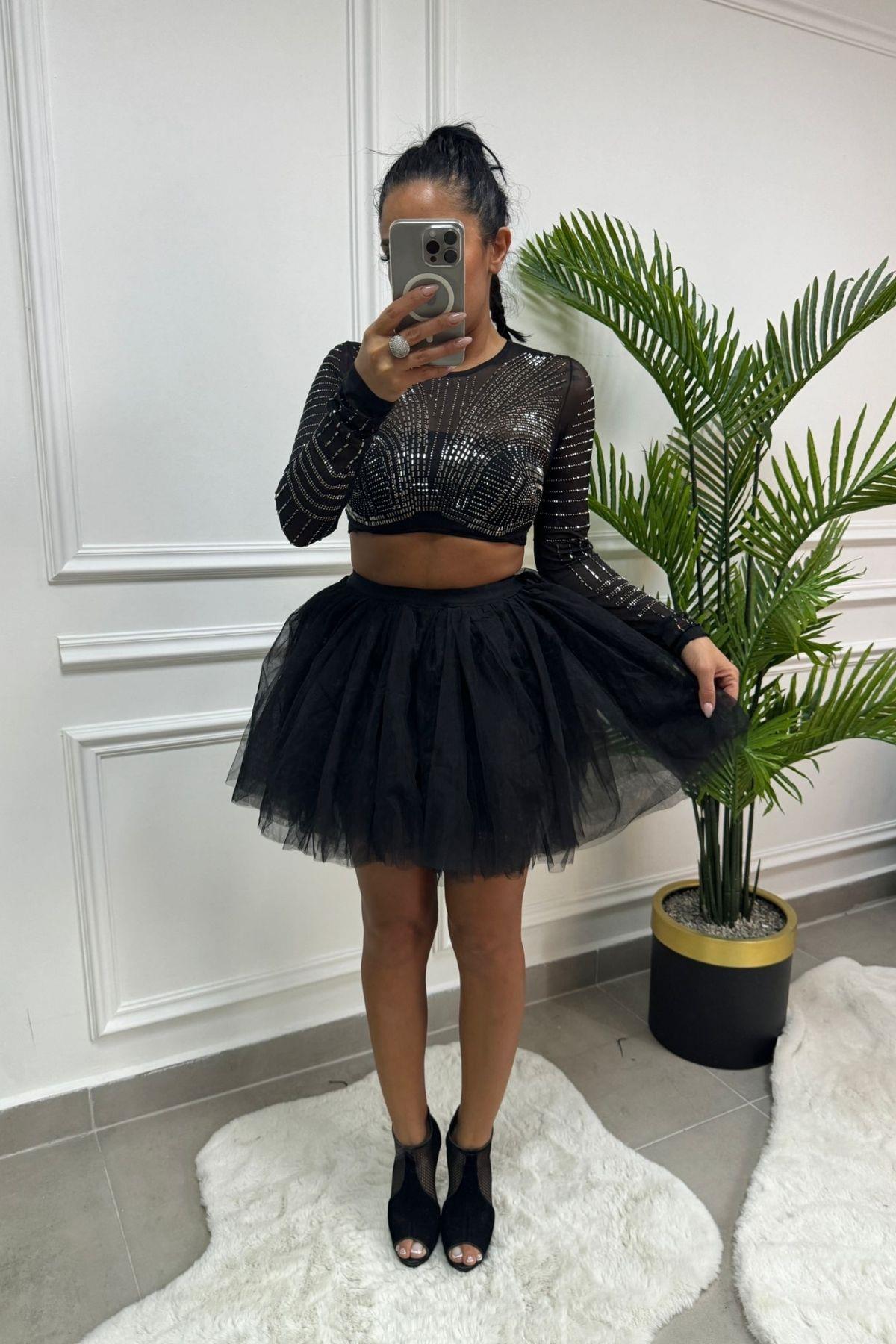  Siyah Taşlı Crop Tül Bluz